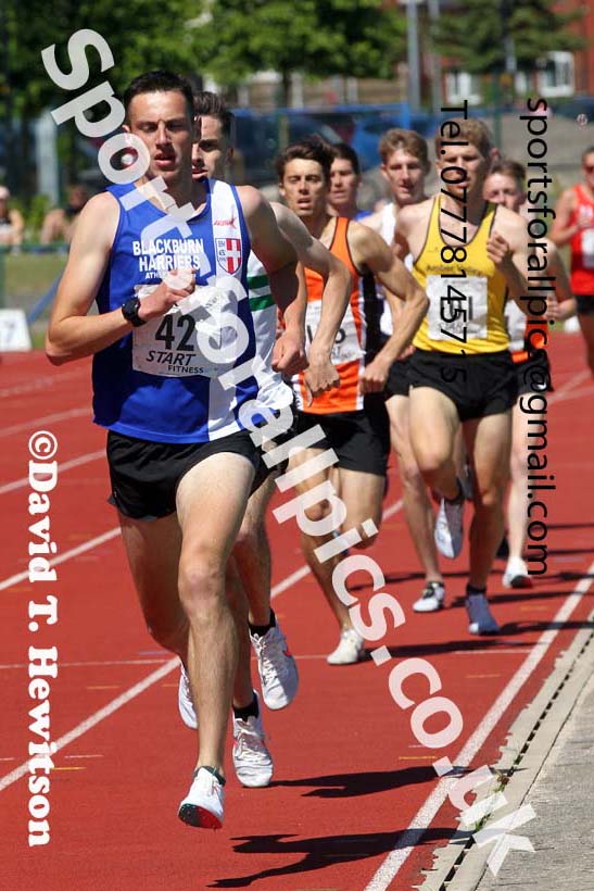 Senior mens 1500 metres, 2021 Northern Senior and Under-20s Champs., Leigh. Photo: David T. Hewitson/Sports for All Pics